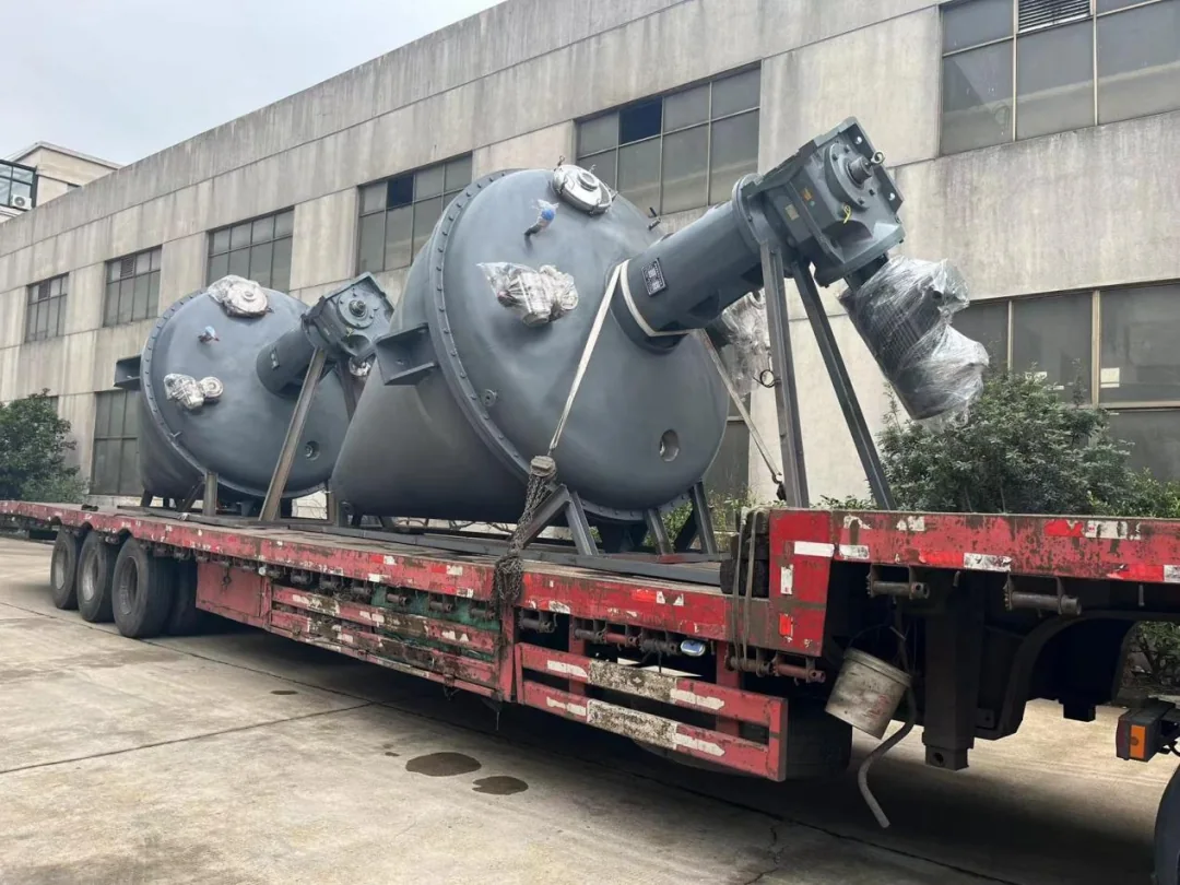 Single Cone Vacuum Dryer product image 14