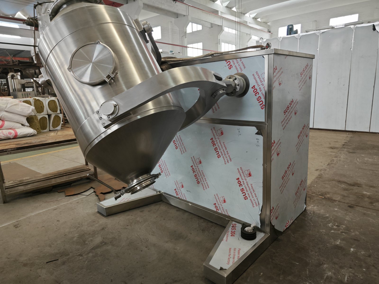 Three-Dimensional Mixer